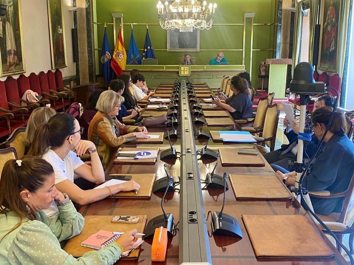Aproba'l Borrador del Nuevu Reglamentu de Comedores Escolares en Oviedo